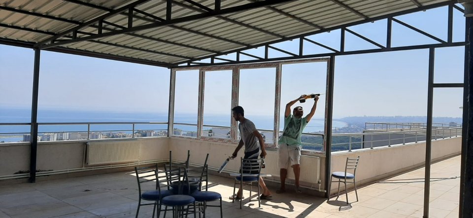 Açı Okulları'nın Terasını Yeniliyoruz